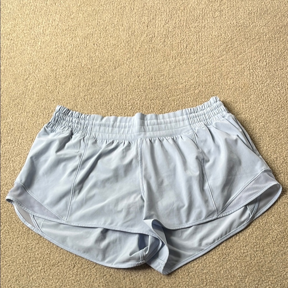 Lululemon hotty hot 2.5 HR Shorts